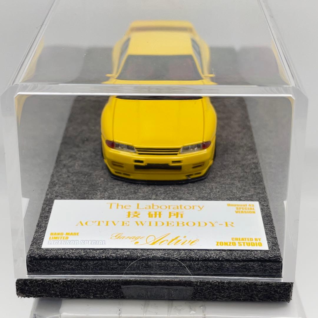 ミニカー ZONZO STUDIO 1/64 R32 YELLOW licensor