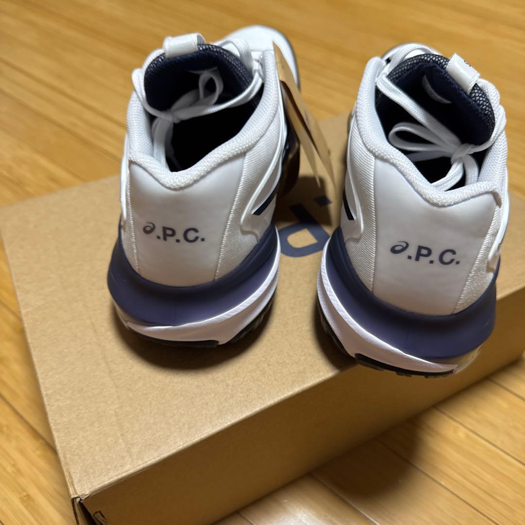 ASICS A.P.C. コラボ GEL-RESILUTION X 26.0cm