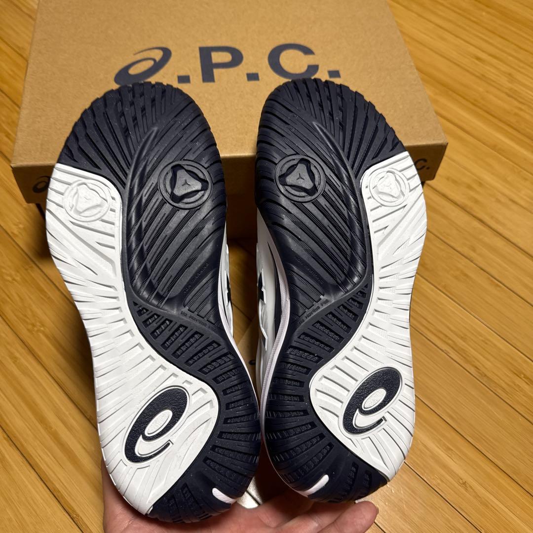 ASICS A.P.C. コラボ GEL-RESILUTION X 26.0cm