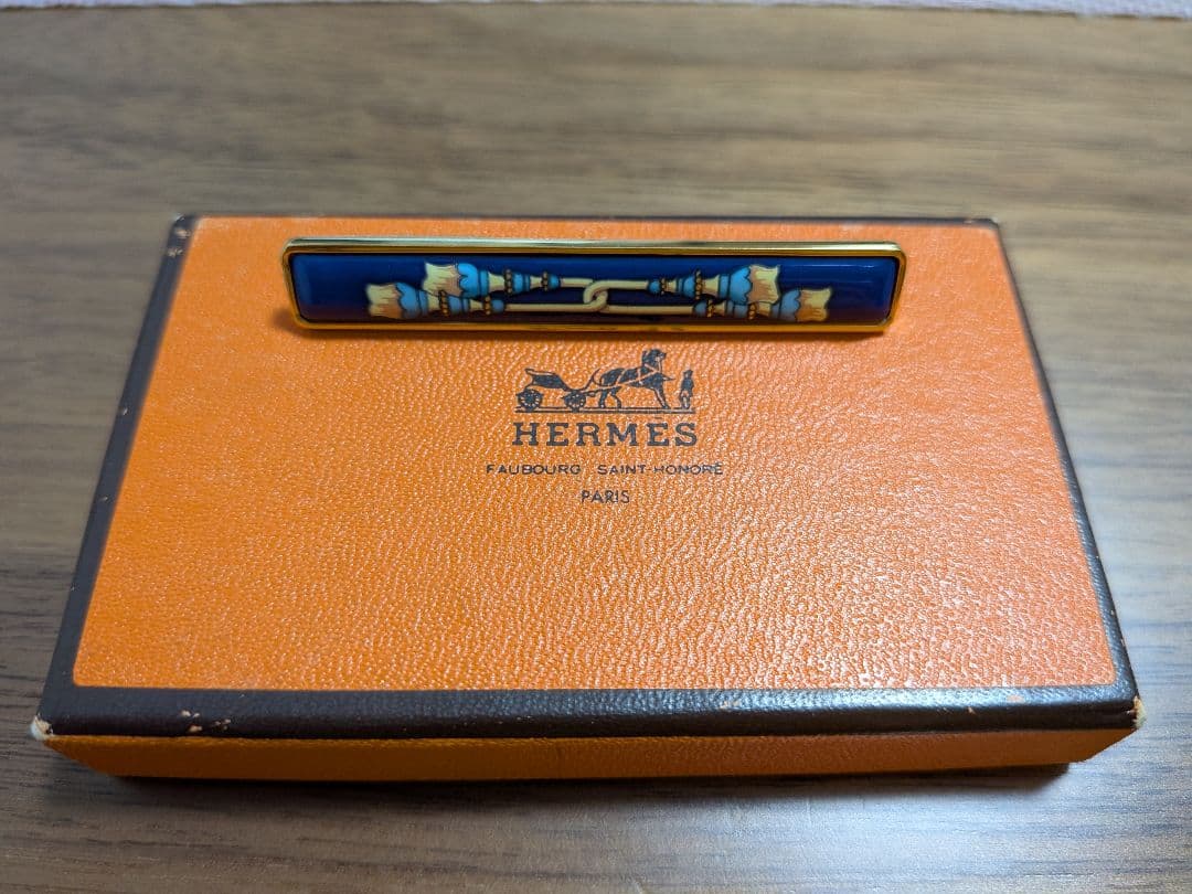 HERMES 七宝焼ネクタイピン