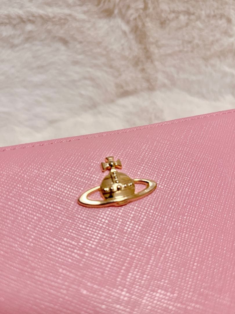 ゅ*様 【美品・最終値下げ】Vivienne Westwood 長財布 ピンク｜