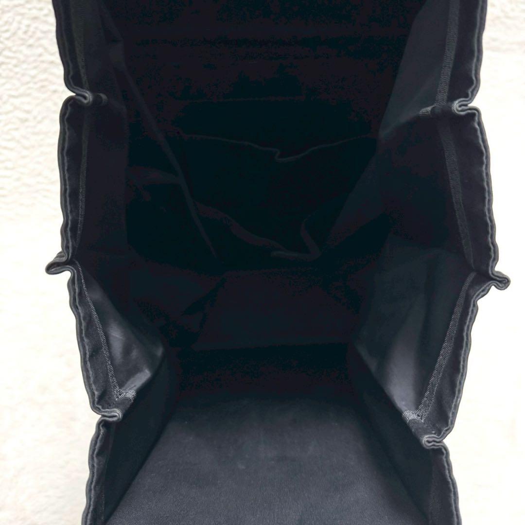 レア✨ イッセイミヤケ CHOCHIN チョウチン バックパック 黒 大容量