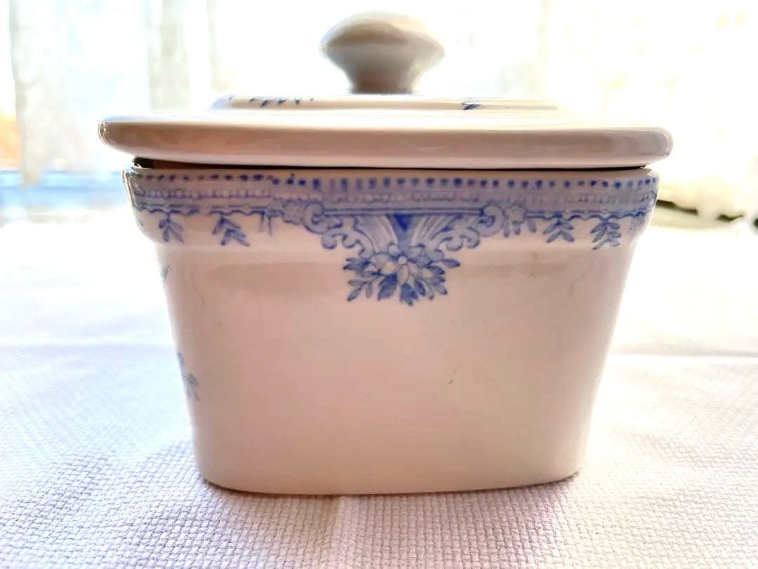 専用　バーレイ ❤︎ ブルーアジアティックフェザンツ　蓋付きバターボックス