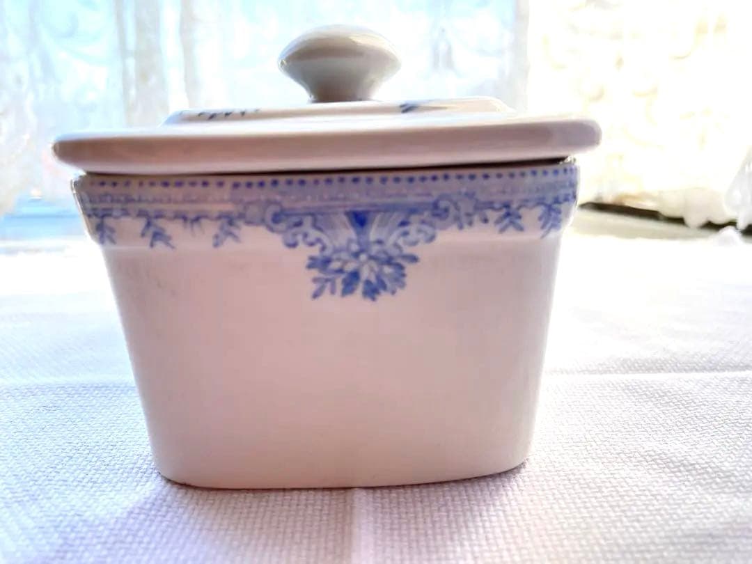 専用　バーレイ ❤︎ ブルーアジアティックフェザンツ　蓋付きバターボックス