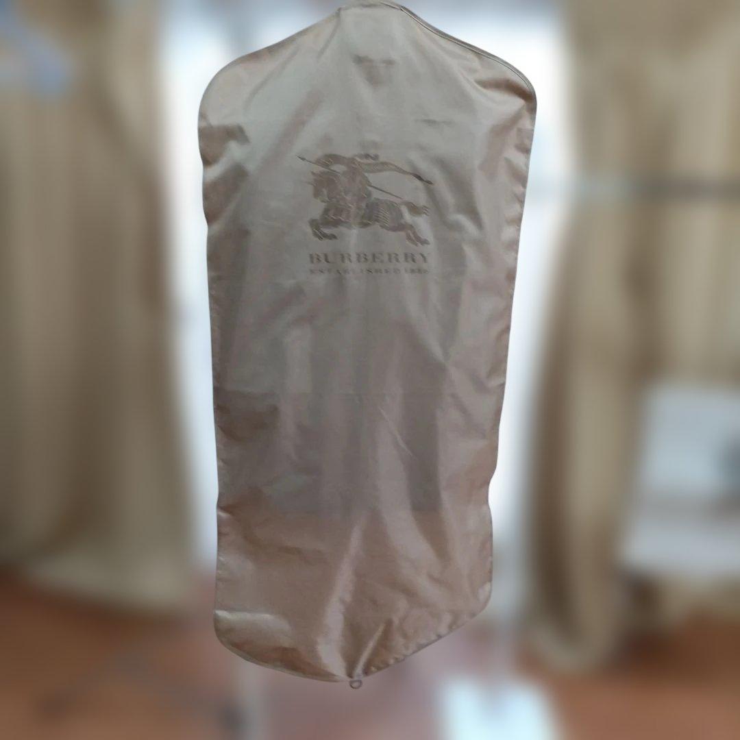 Naka　バーバリー　トレンチコート　ブラック 専用カバーと紙袋付