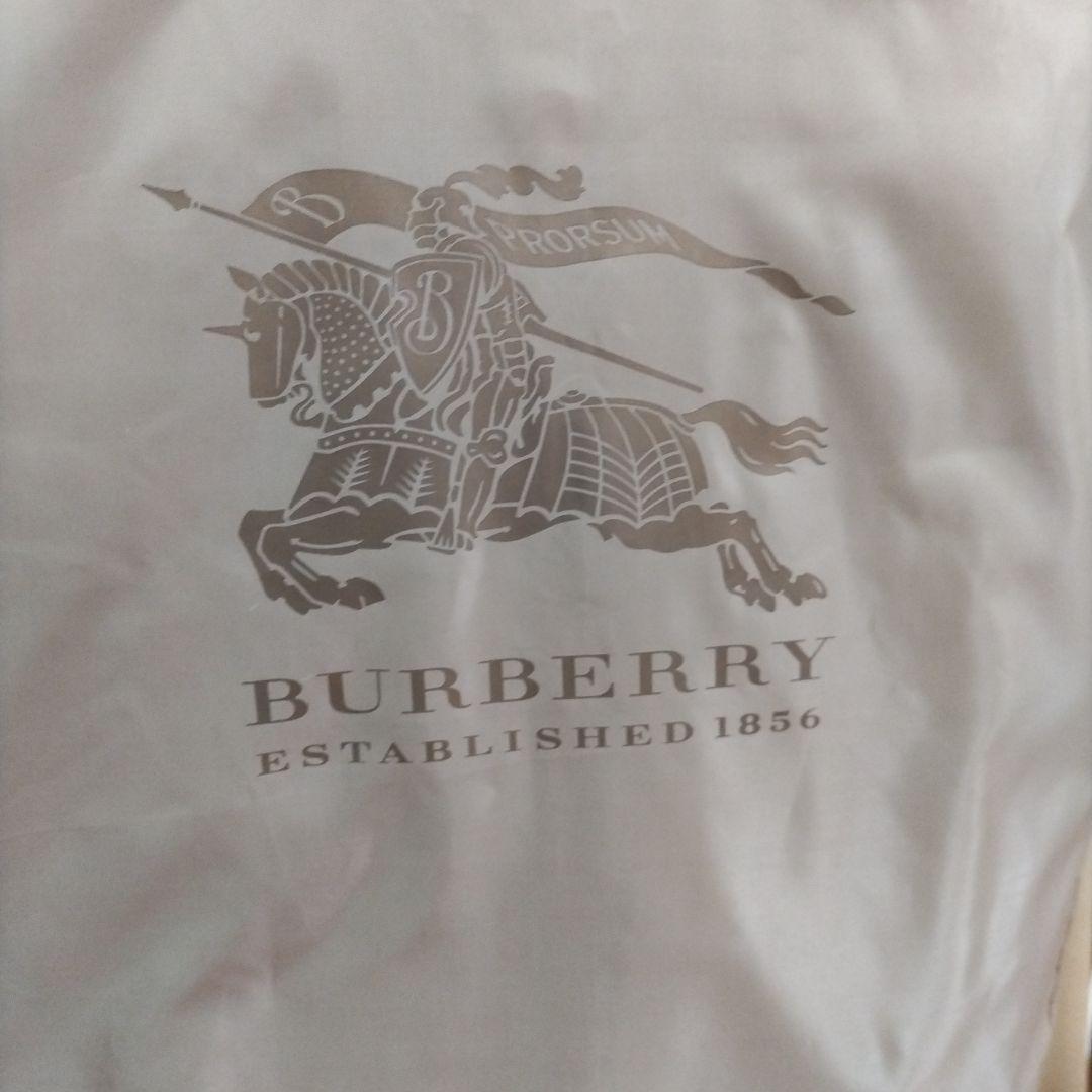 Naka　バーバリー　トレンチコート　ブラック 専用カバーと紙袋付