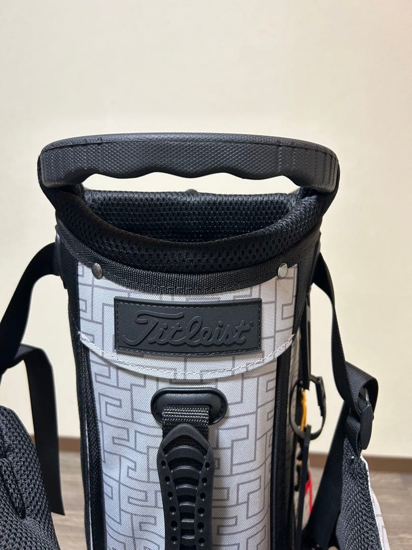 スタンド式キャディバック　2025年全英オープン記念モデルと同じカラーデザイン