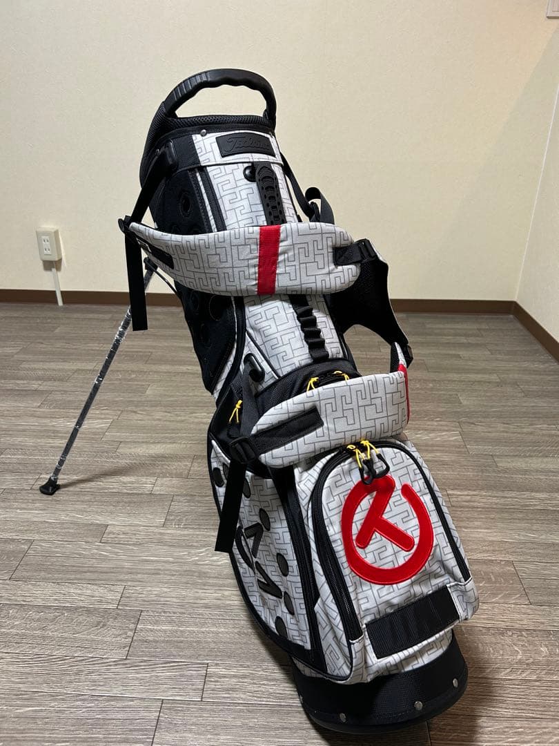 スタンド式キャディバック　2025年全英オープン記念モデルと同じカラーデザイン
