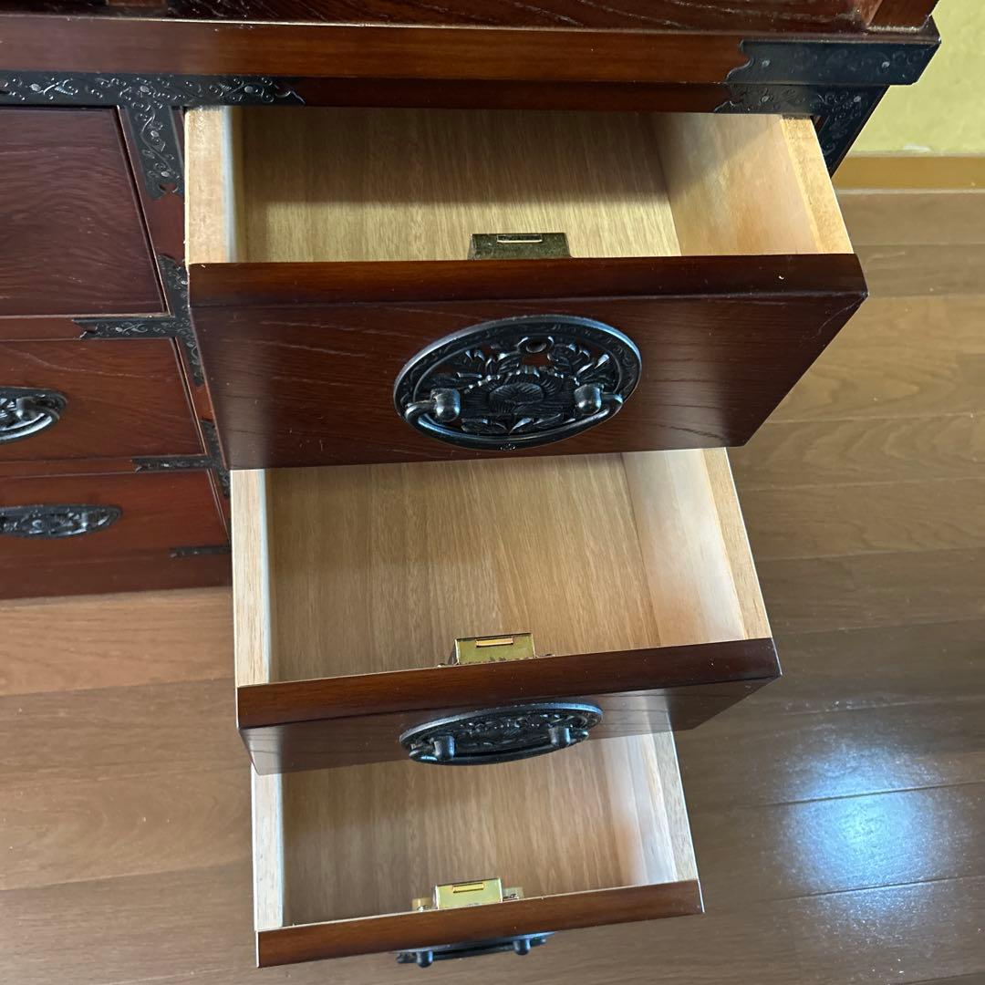 アンティーク家具　飾り棚　箪笥　サイドボード　キャビネット　チェスト