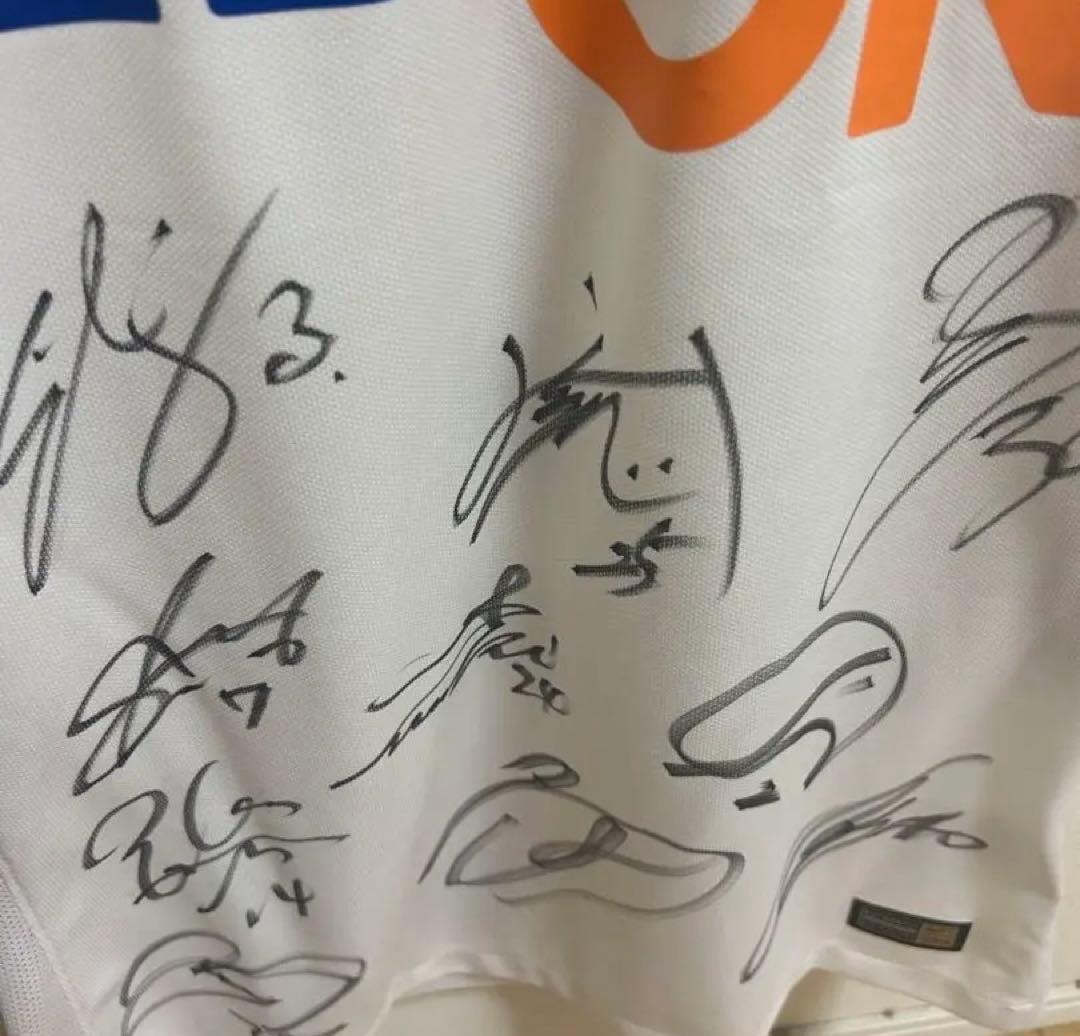 サンフレッチェ広島 アウェイ　2ndユニフォーム　サイン入り