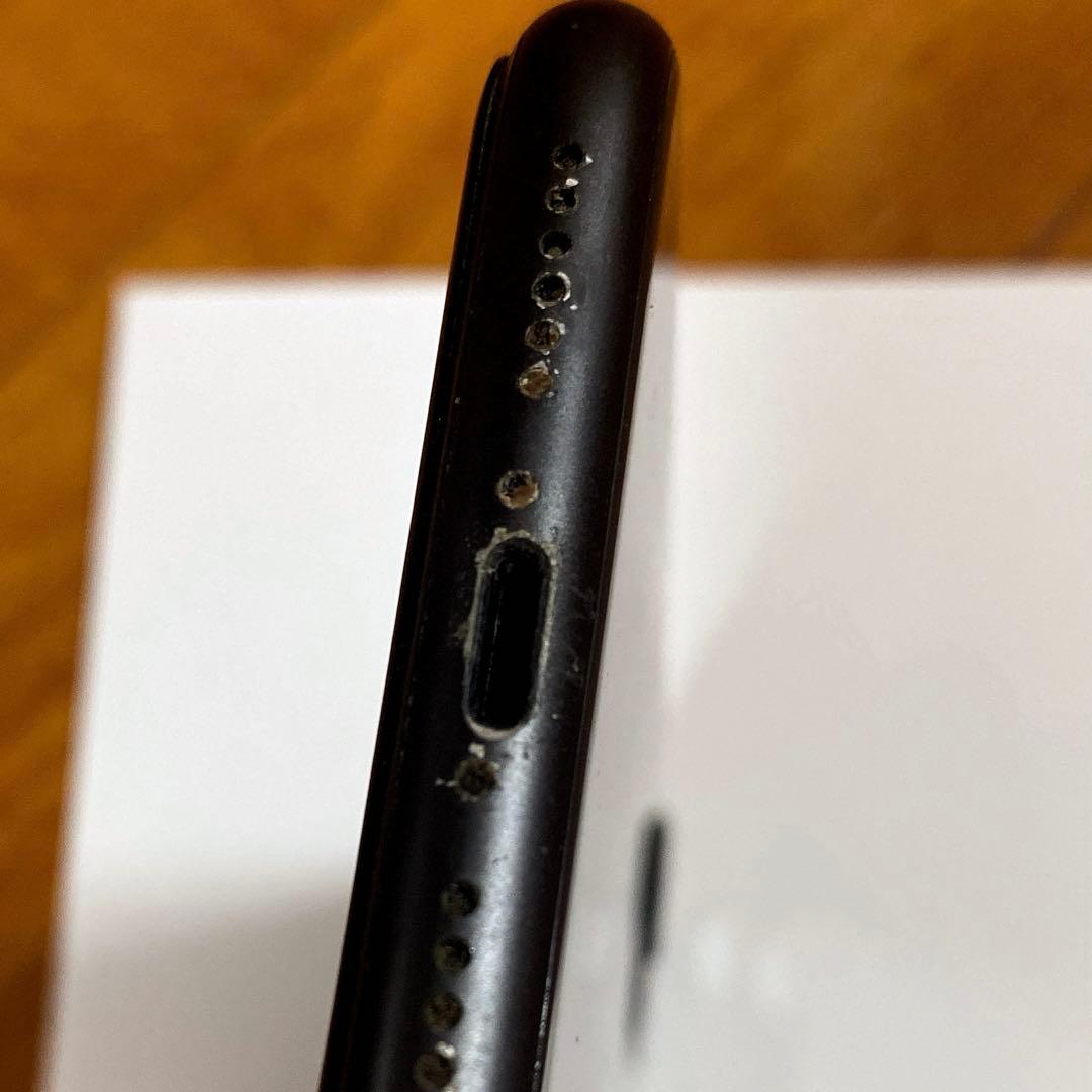 iPhone 11 ブラック 128GB 本体のみ 初期化済み