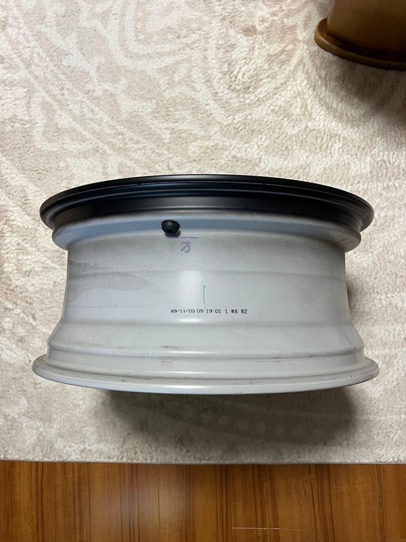 送料込　美品　ランドクルーザープラドマットブラックエディション純正ホイール3️⃣