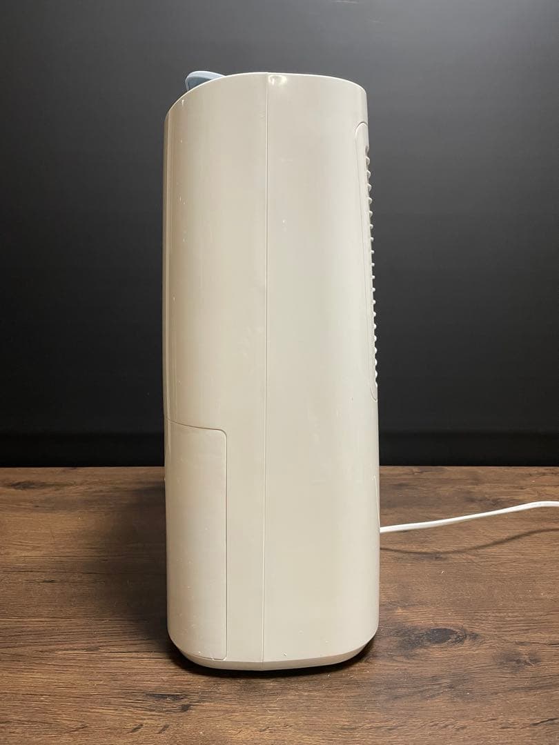 SHARPシャープ プラズマクラスター除湿機 衣類乾燥・消臭 CV-F71-W