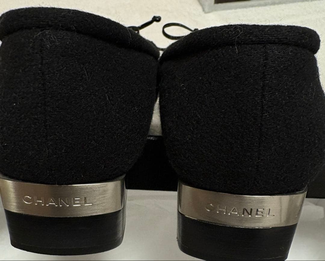美品　CHANEL 36.5 黒 リボン　パンプス　フラット　ヒールシャネル