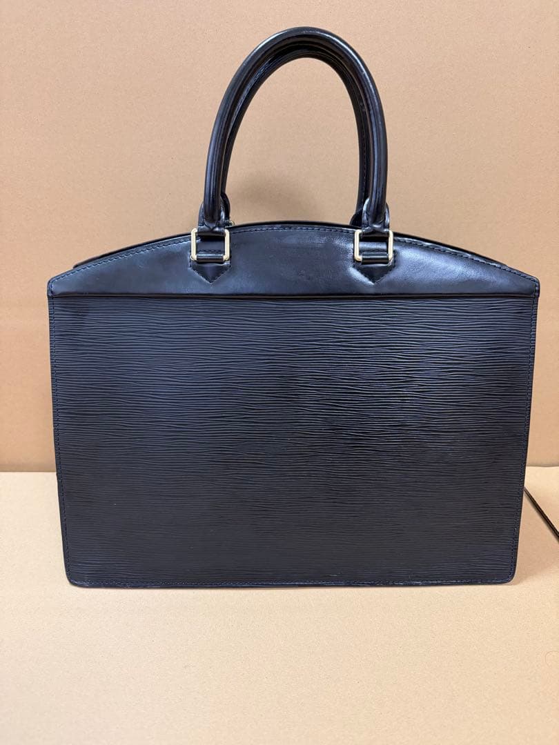 LOUIS VUITTON　ビジネスバッグ　エピ　レザー　リヴィエラ