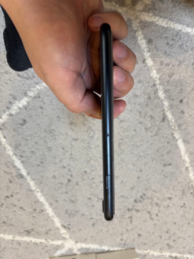 iPhone SE 第３世代　美品　89% ミッドナイト128G