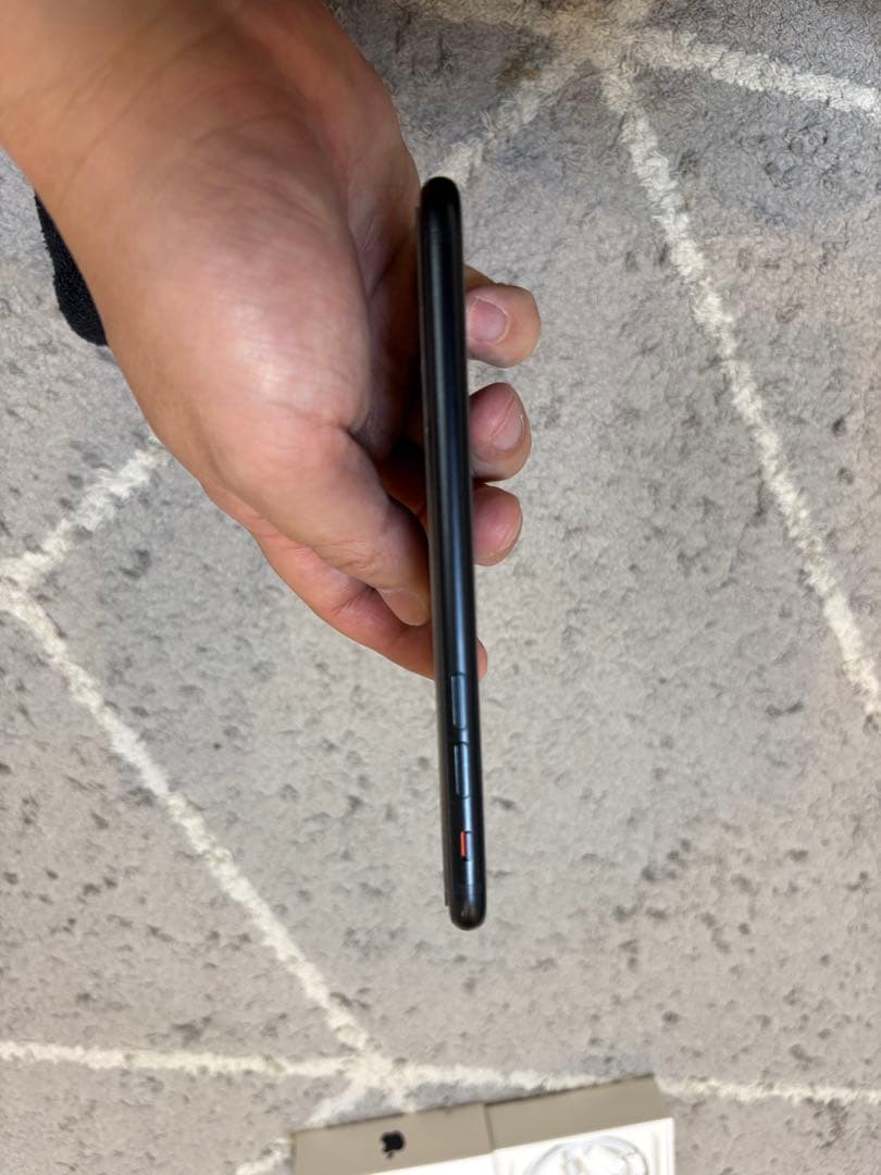 iPhone SE 第３世代　美品　89% ミッドナイト128G