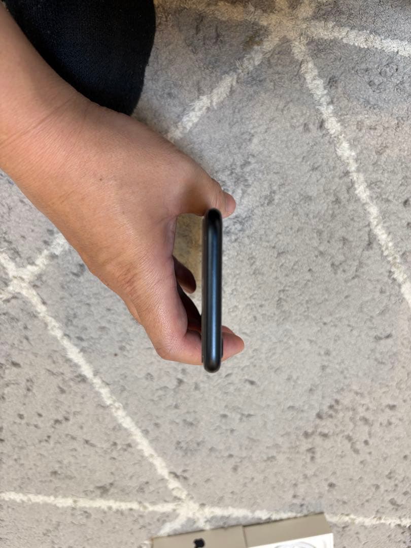 iPhone SE 第３世代　美品　89% ミッドナイト128G