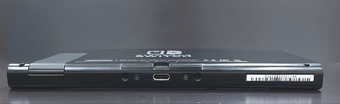 超美品‼️ニンテンドースイッチ+バッテリー新品＋ガラス+純正充電器+豪華セット✨