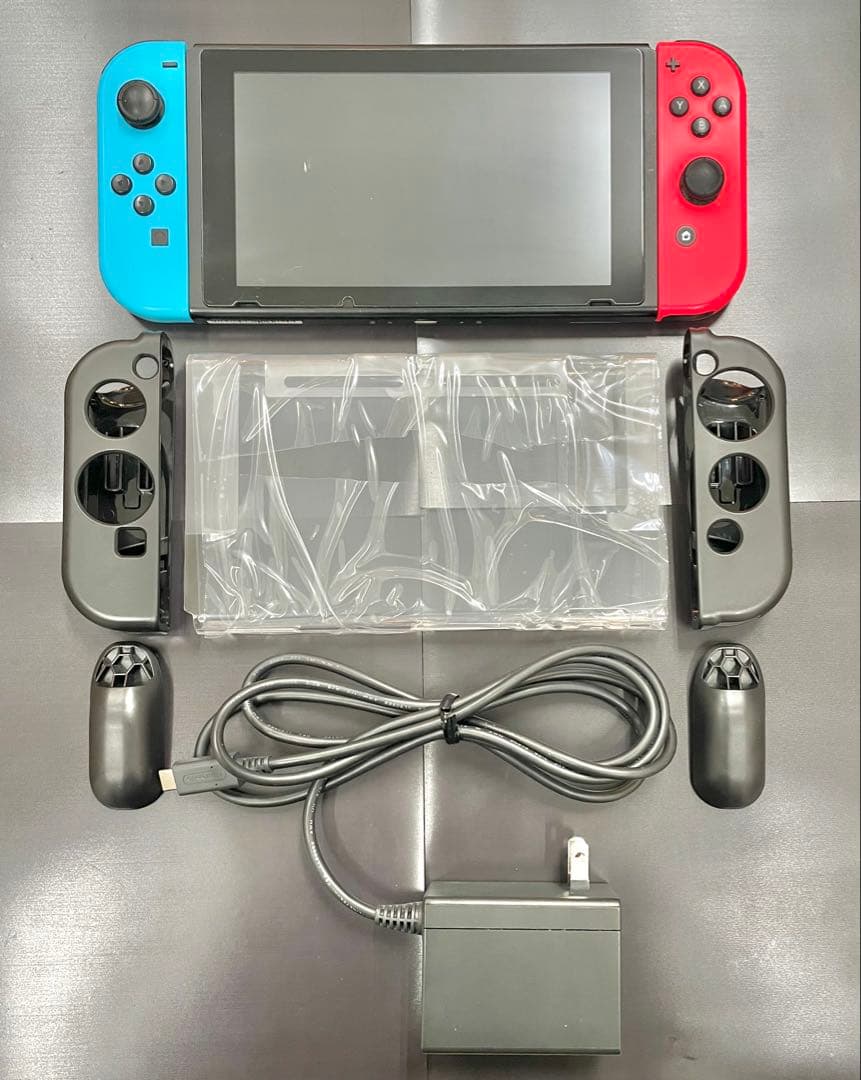 超美品‼️ニンテンドースイッチ+バッテリー新品＋ガラス+純正充電器+豪華セット✨