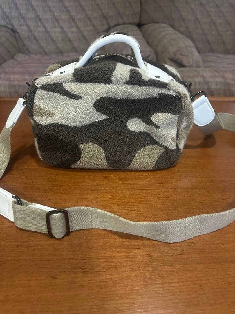 muta ムータ　パイルポーチ　ハンドバッグ