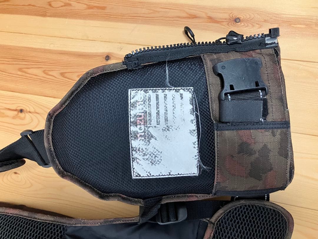 マヅメ　mazume レッドムーン　ライフジャケット　迷彩