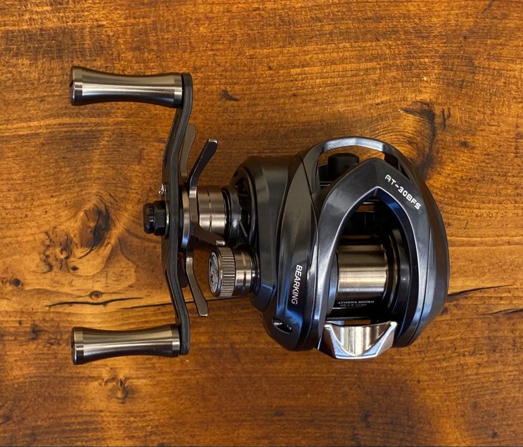 ベイトフィネス　ベイトリール　渓流釣り　トラウト　30φ ヤマメ　イワナ　左巻き