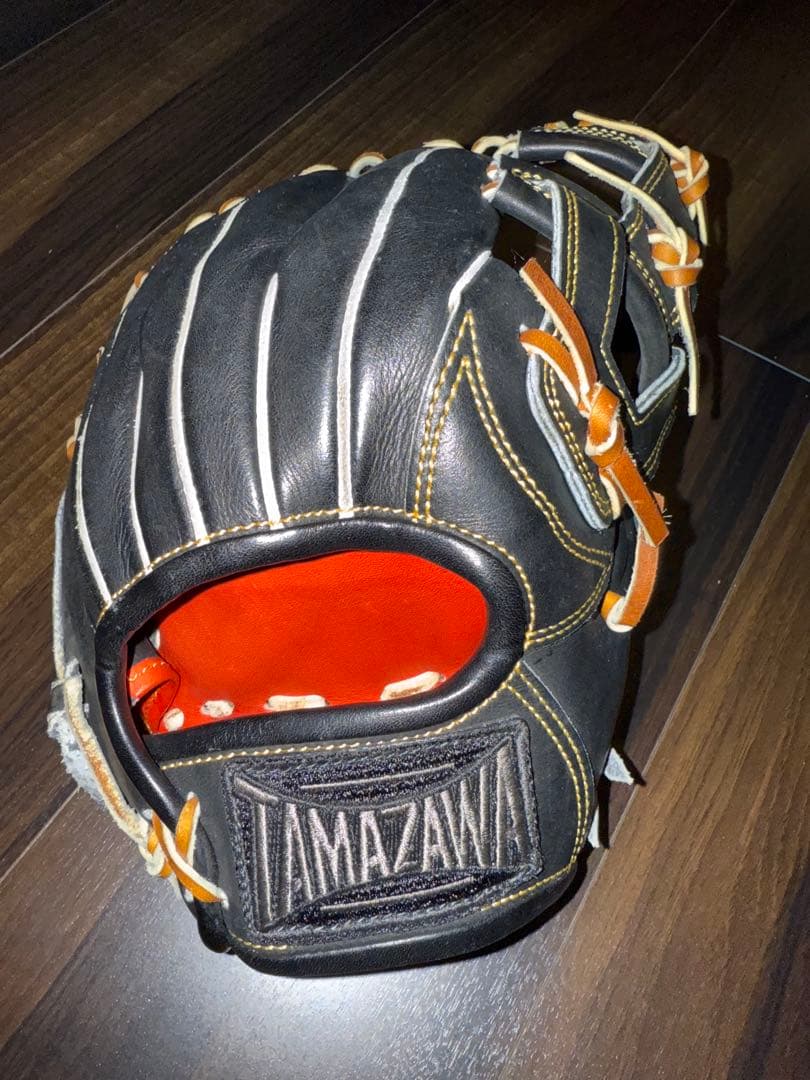 TAMAZAWA 硬式グローブ 黒/赤