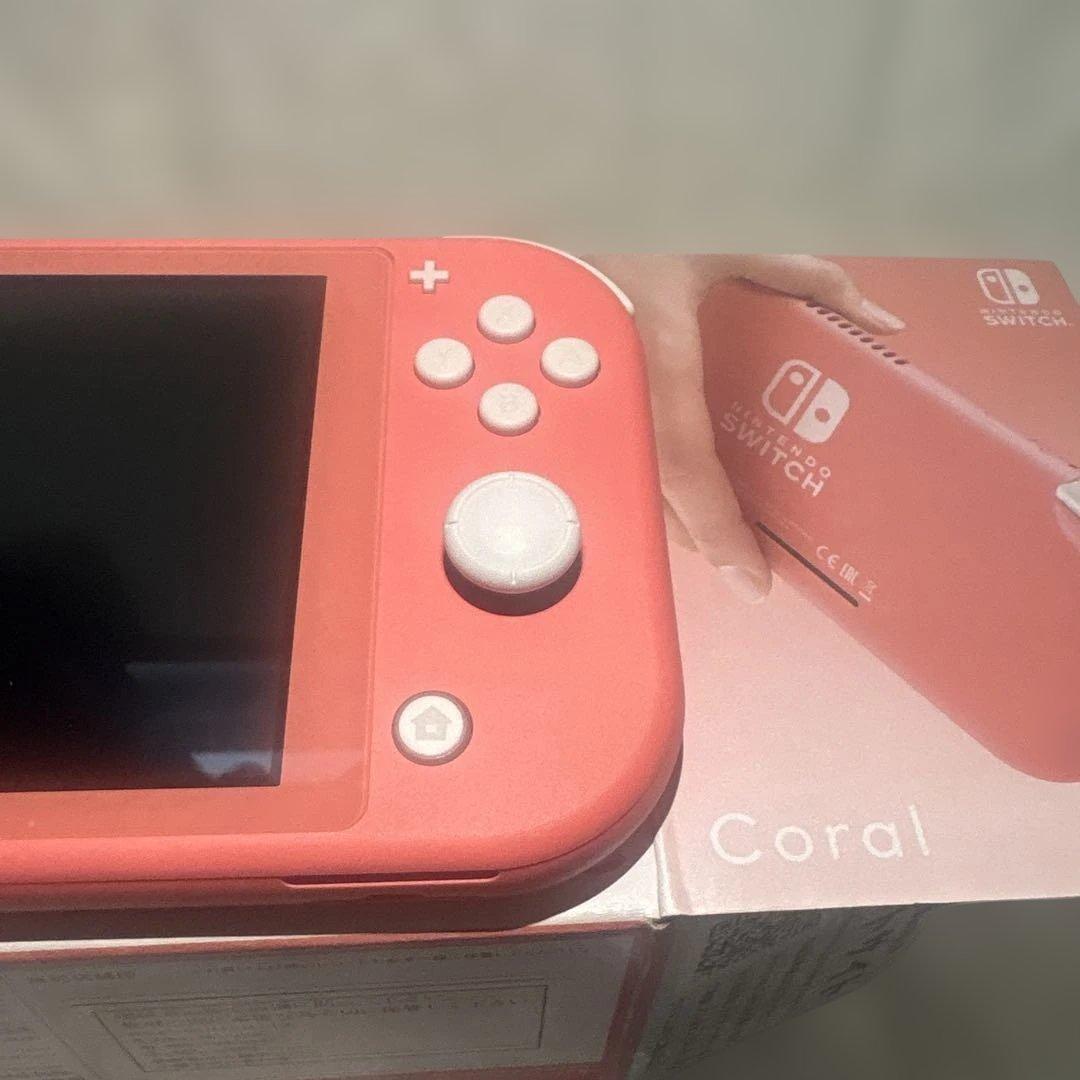 Nintendo Switch Lite コーラル　　2