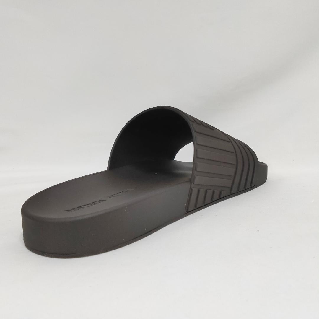 ○★新品 未使用 ボッテガヴェネタ ラバースライドサンダル フォンダン 28cm