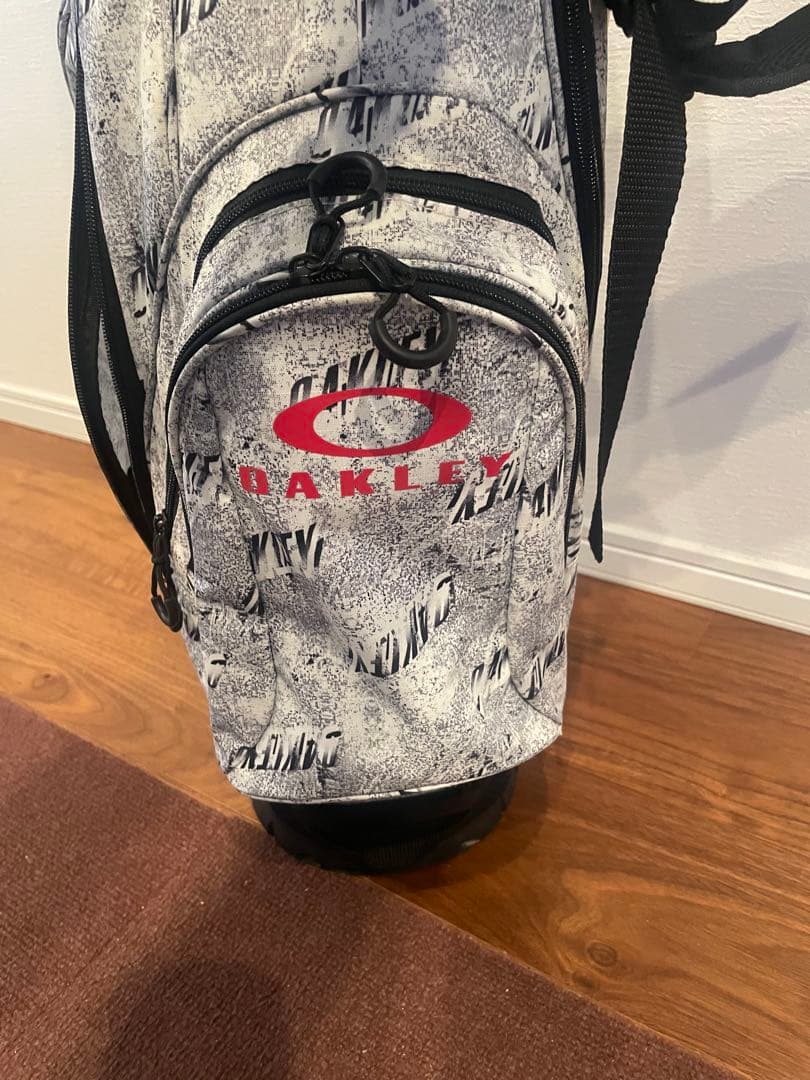 OAKLEY スタンドゴルフバッグ