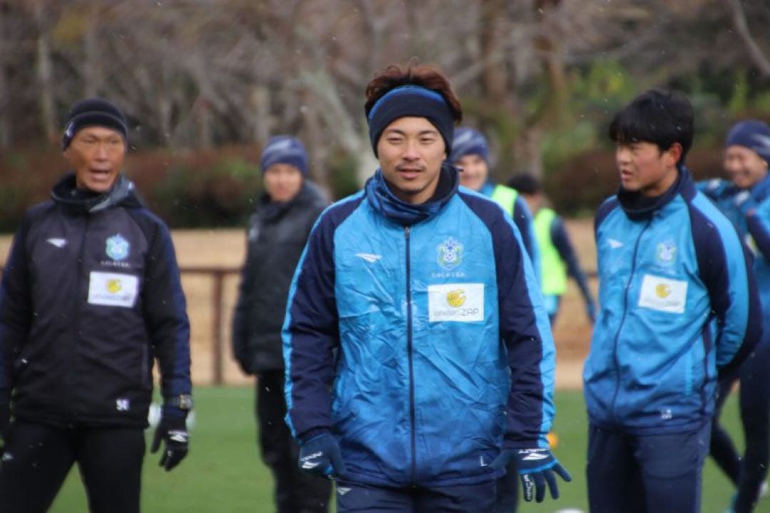 だい　湘南ベルマーレ　選手支給品ウォーマー