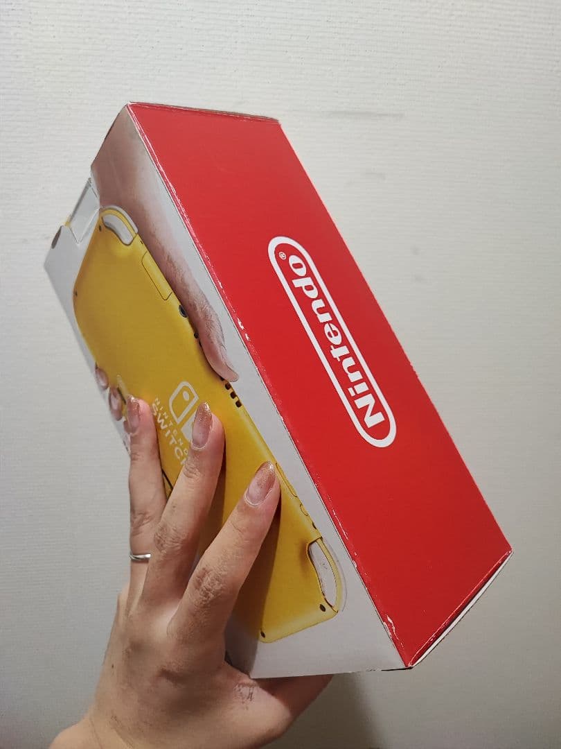 【箱有】Nintendo Switch Lite イエロー 本体