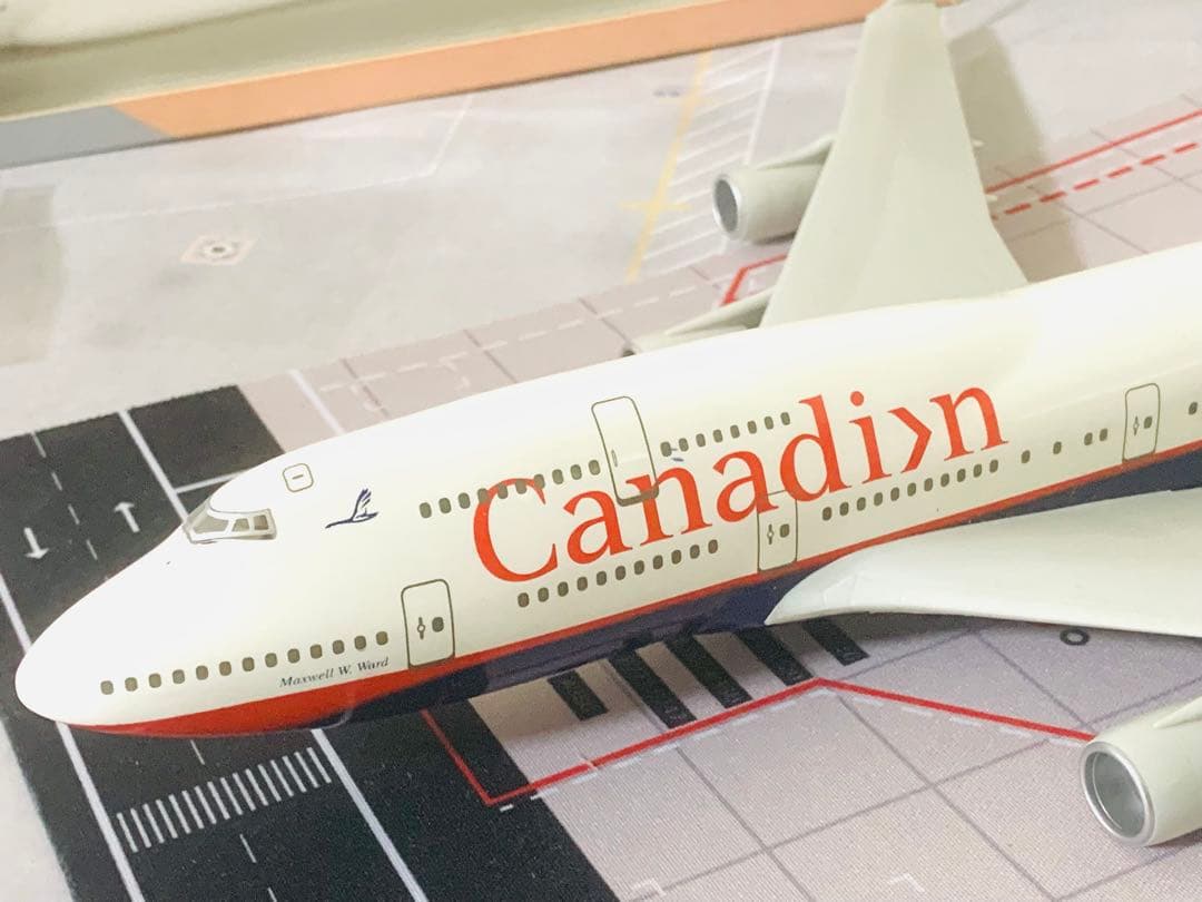 エレベストヒラヤマ航空‼️おまとめカナダ７４４／２機セット／ホーガン製中古品