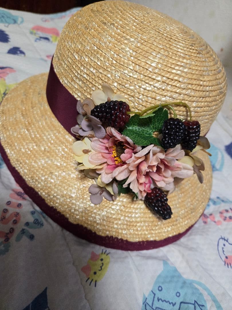 イノセントワールド☆コサージュ付きカサブランカハット☆ロリータ