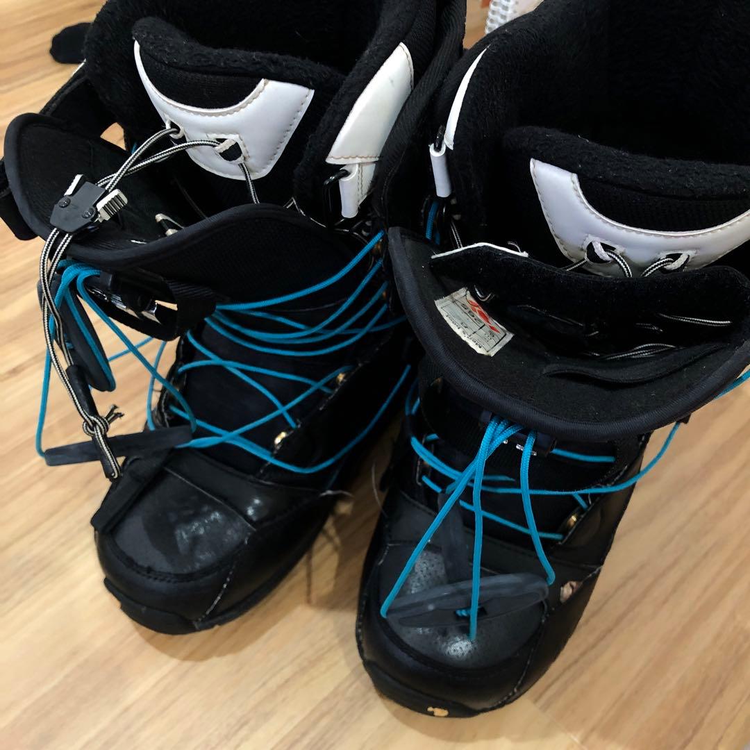 【ninya様】スノーボード、ブーツ、キャリーバッグ