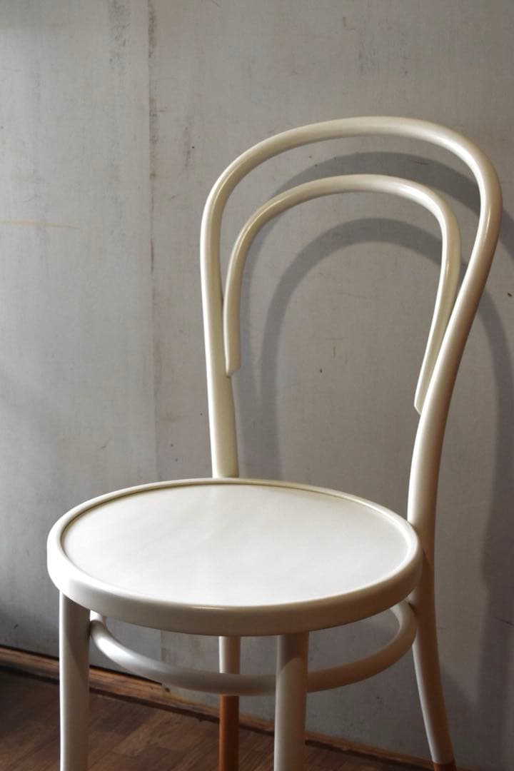 ダイニングチェア Bentwood socks chair