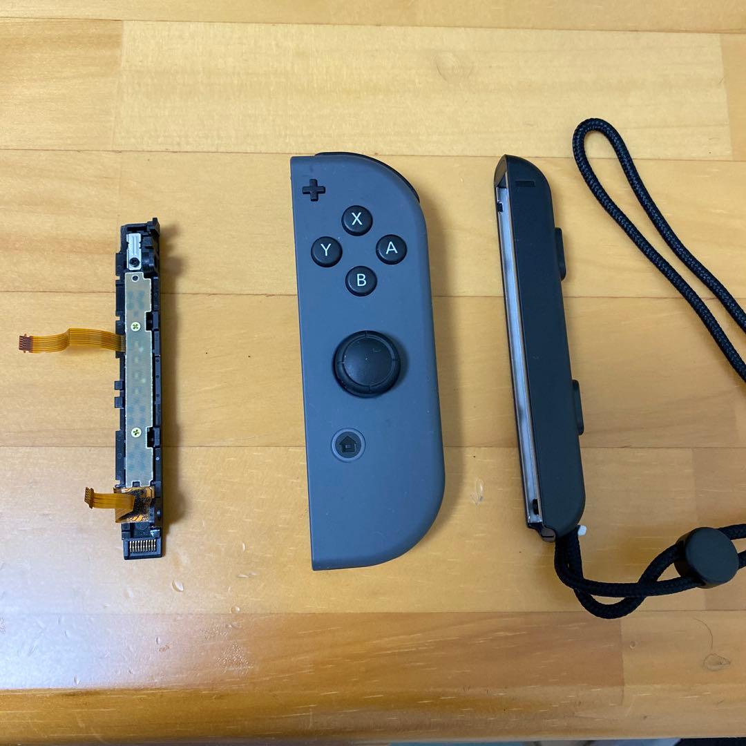 Nintendo Switch Joy-Con (R) グレー