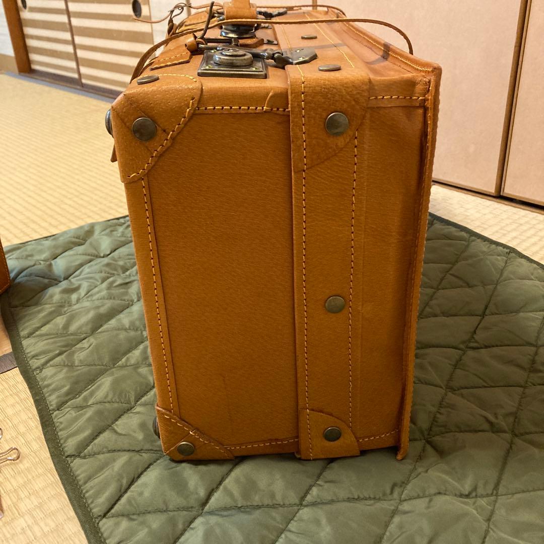 【未使用品】　非売品　スヌーピーレザートランク