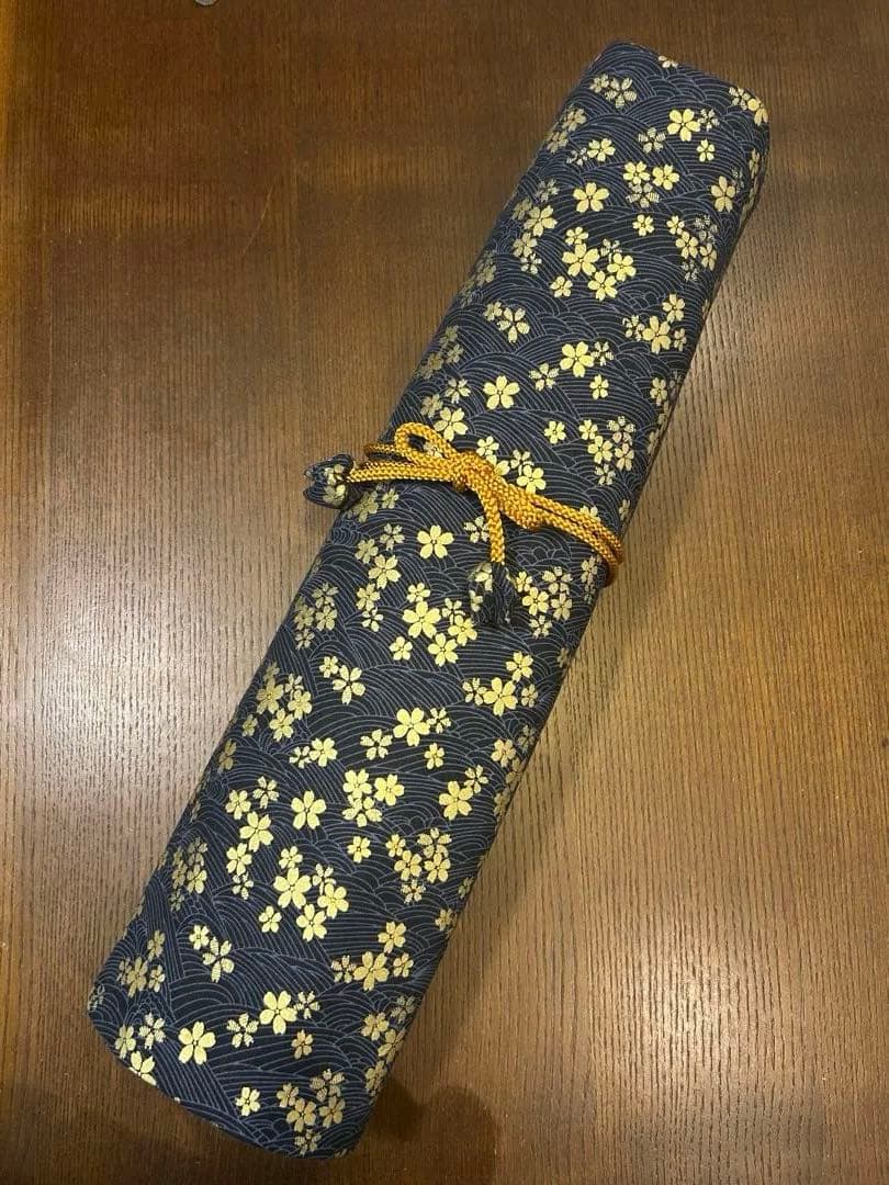 ✴︎ 専用品です　✴︎巻き篠笛袋8本入れ2点（金紺桜、金青海波に鶴）247