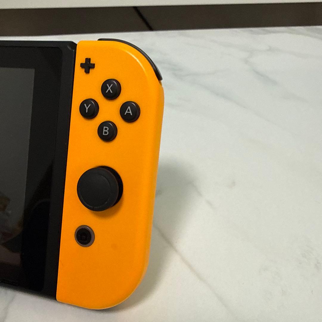 Nintendo Switch 本体 紫とオレンジのジョイコン