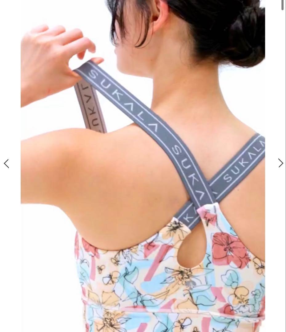 ☆専用さま☆新作☆ 【SUKALA】新作ミックスフラワークロスロゴブラトップ S