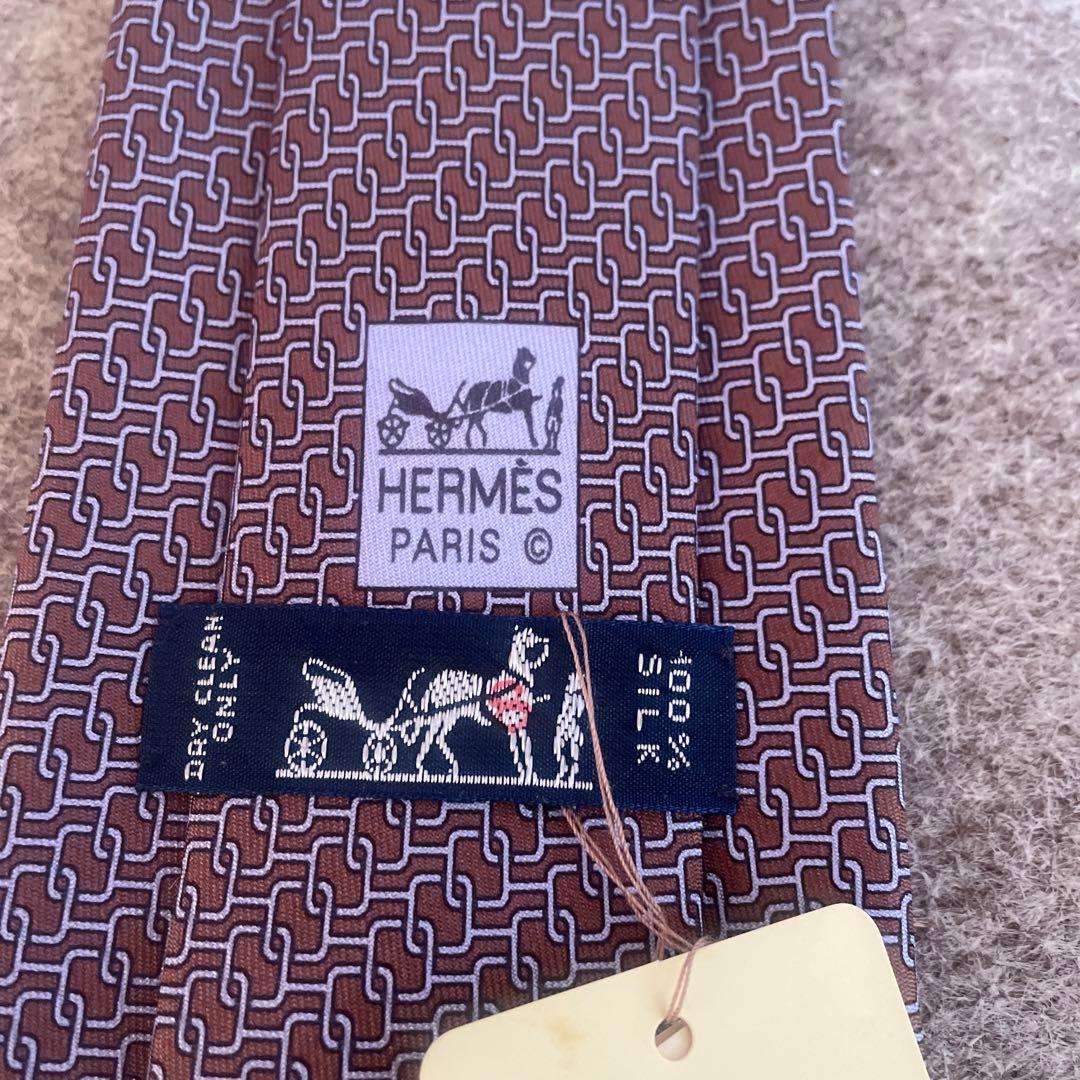 新品‼️ エルメス　HERMES ネクタイ　シルク100%