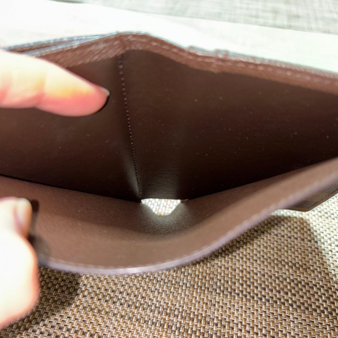 LOUIS VUITTON 二つ折り財布　ダミエ