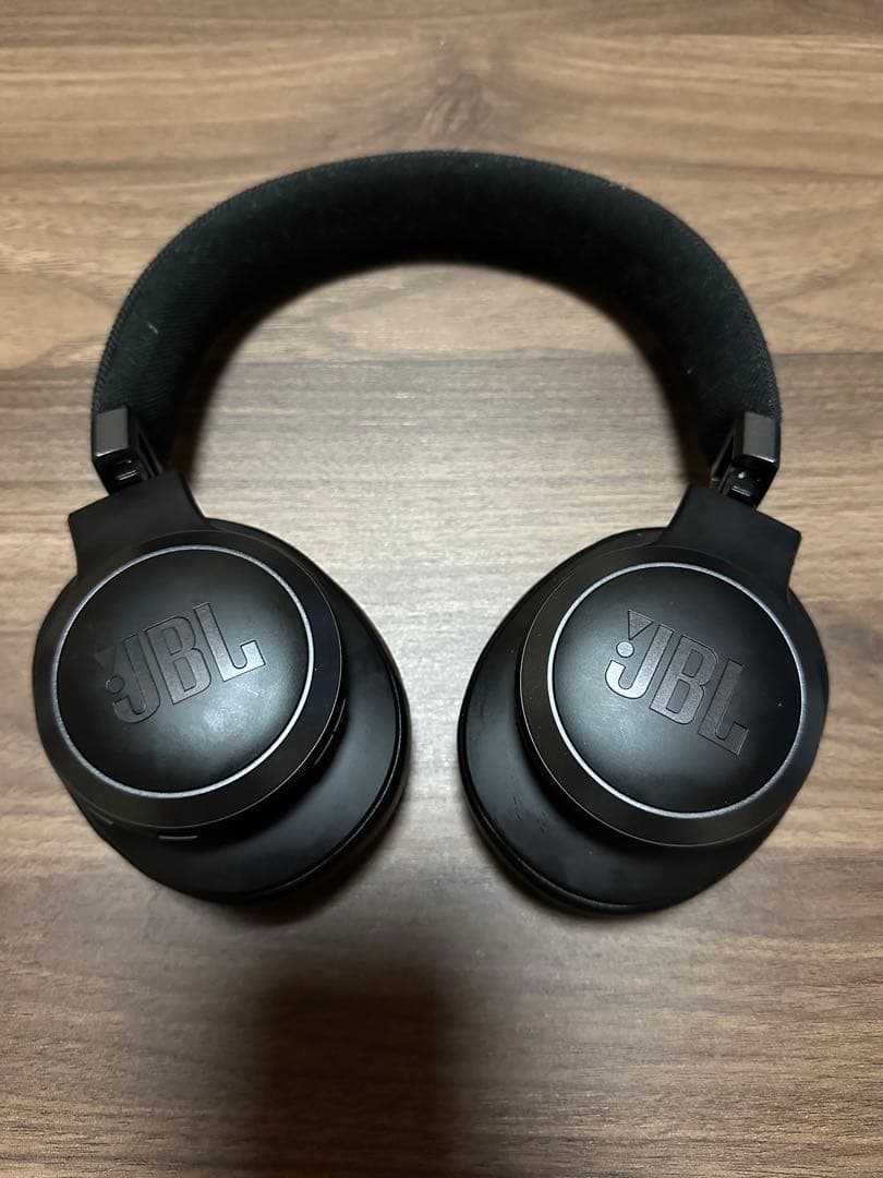 美品　JBL LIVE 770 NC ワイヤレスヘッドホン