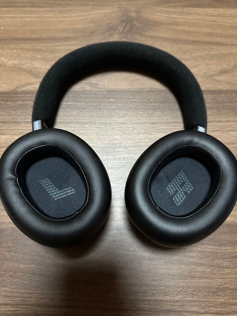 美品　JBL LIVE 770 NC ワイヤレスヘッドホン