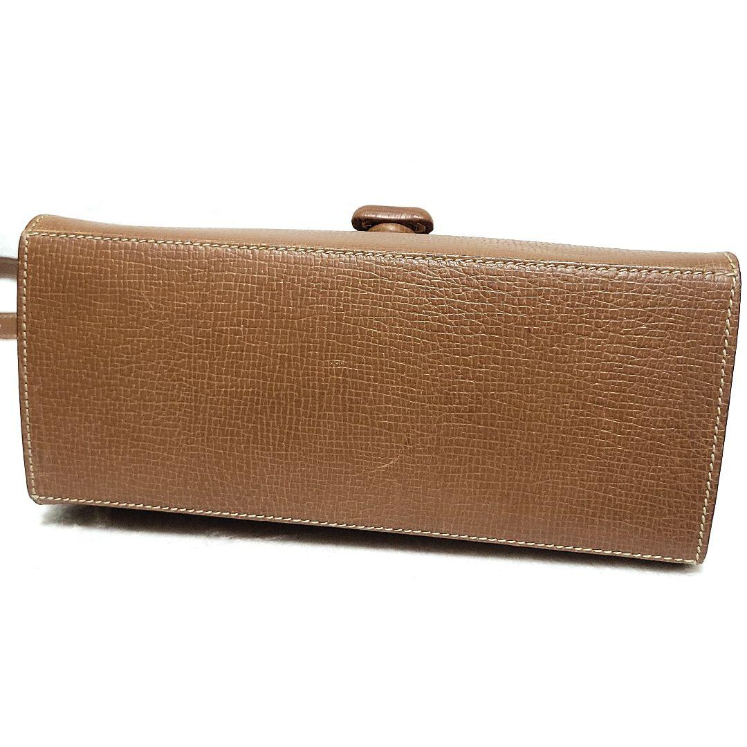 【美品】LOEWE　ショルダーバッグ 肩掛け レザー ターンロック ロゴ型押し