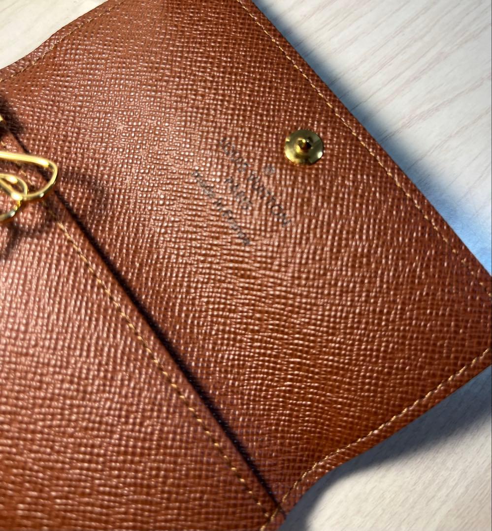 【中古美品】ルイ・ヴィトン ミュルティクレ4 キーケース