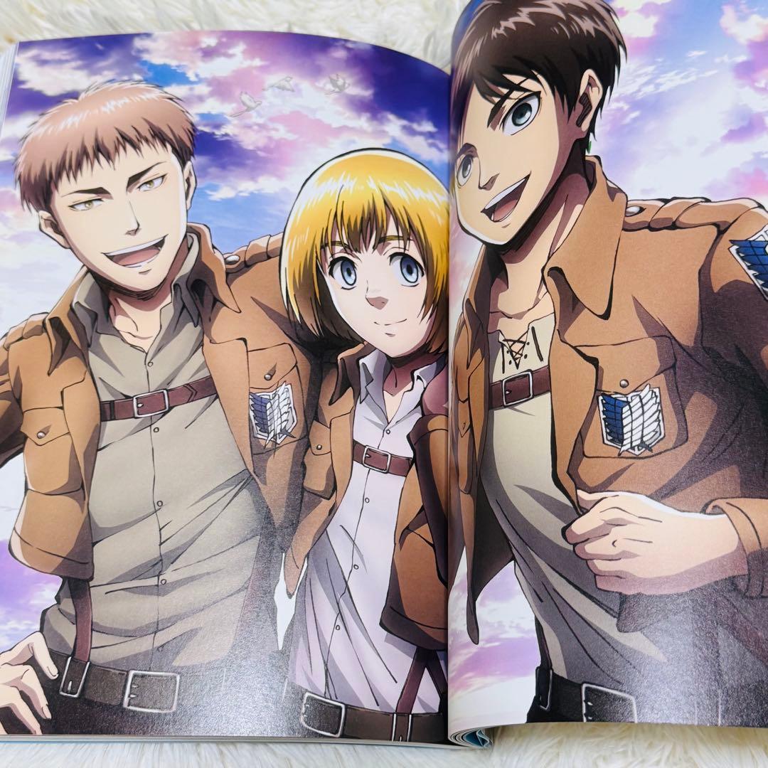 【初版•特典ファイル付き】進撃の巨人 ANIME ILLUSTRATIONS