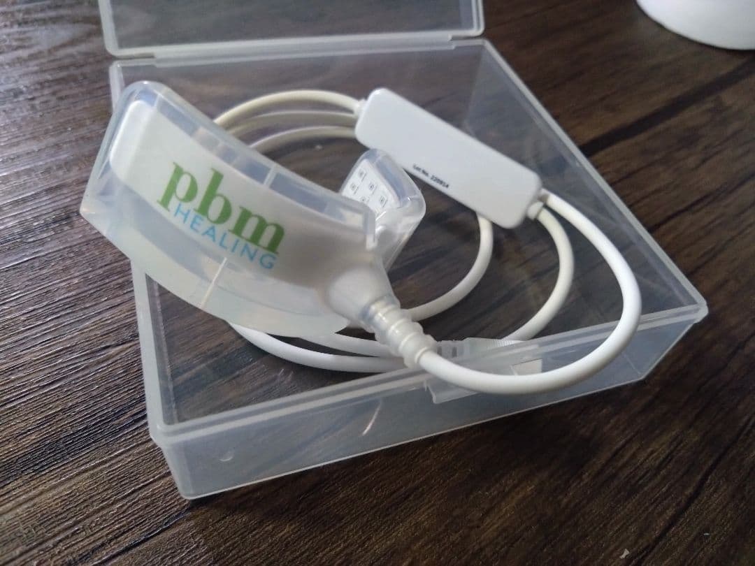 pbm HEALINGヒーリング　歯科矯正　光加速装置　インビザライン